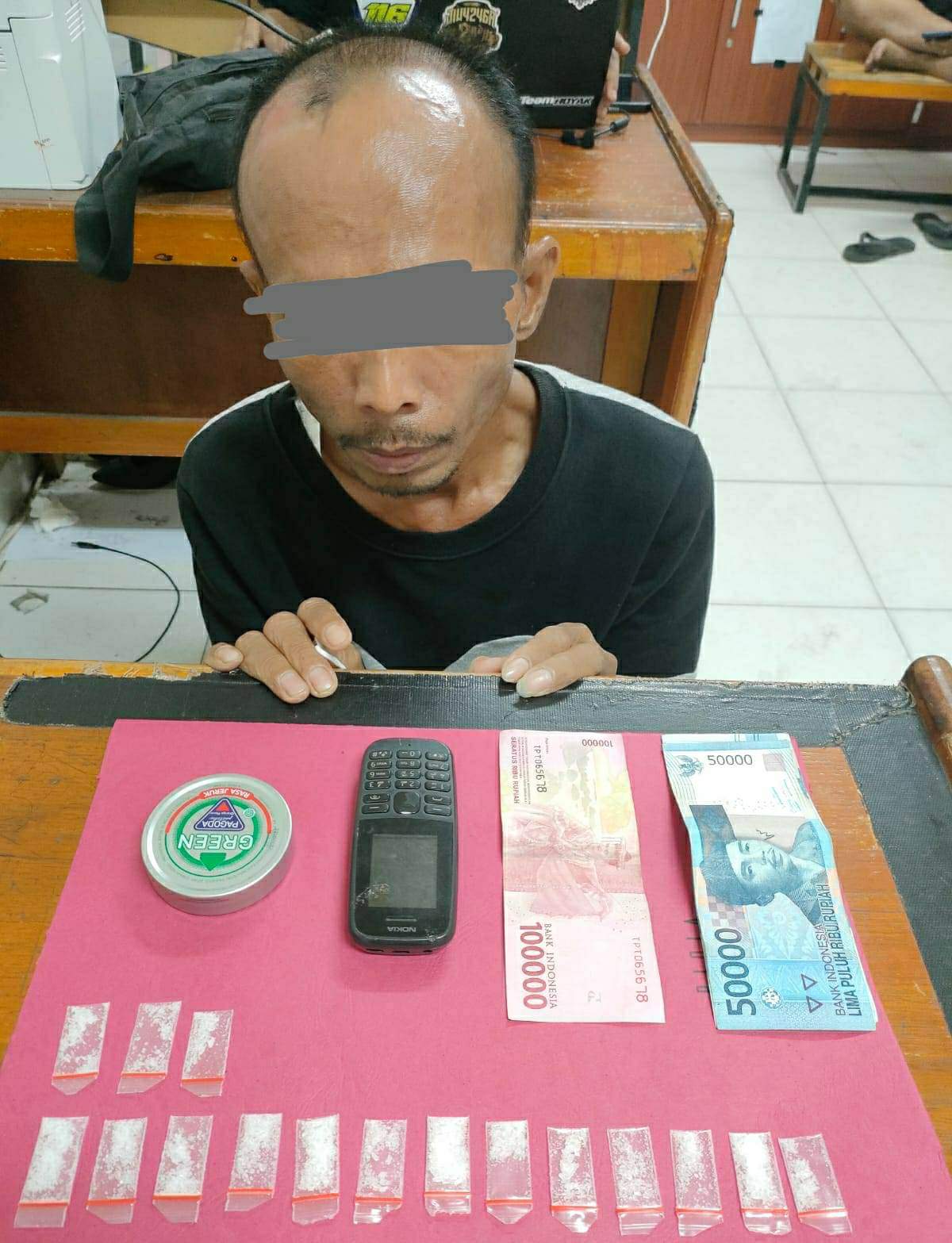 Seorang Pria Berumur 44 Tahun Ditangkap Polisi di Tualang Siak Miliki 16 Paket Sabu